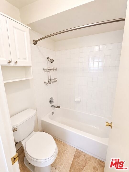 525 S Ardmore Avenue - Photo 4