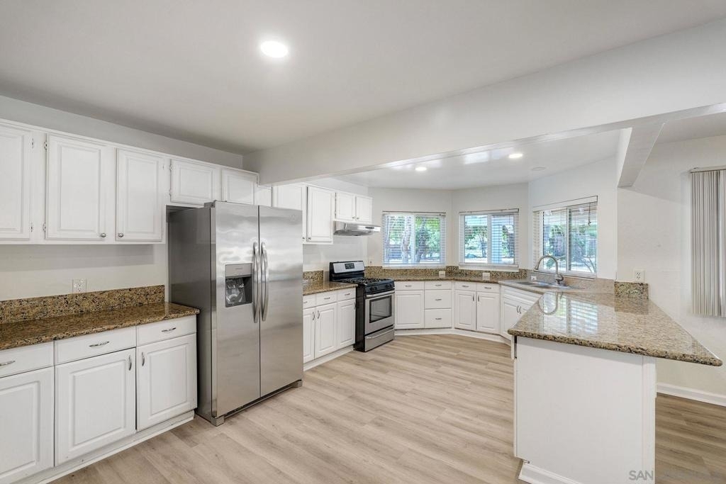 1921 Felicita Road - Photo 8