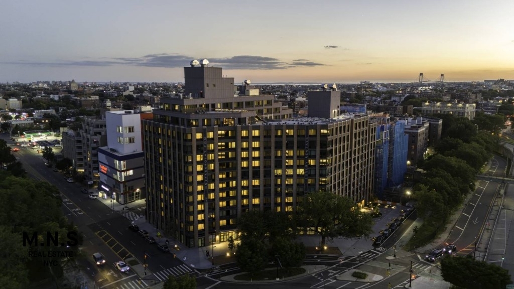 Ocean Parkway - Photo 11