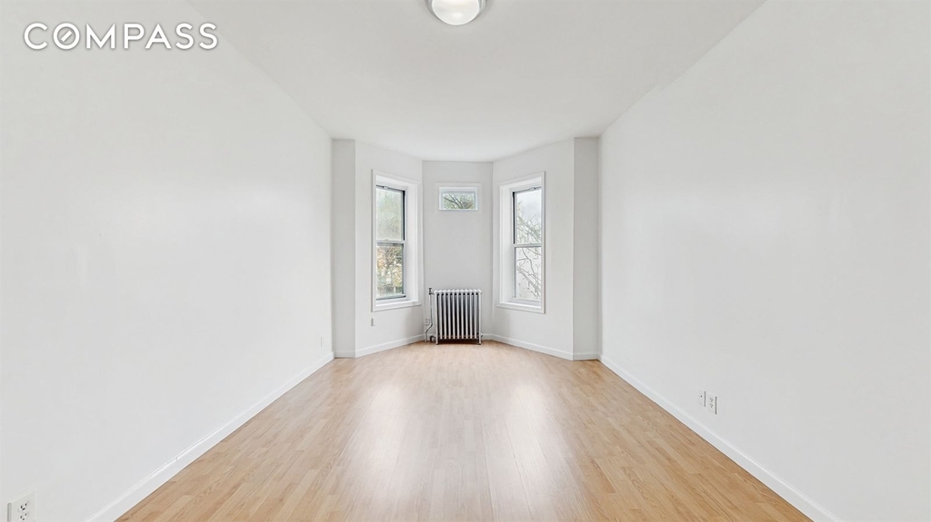 77th Street - Photo 5