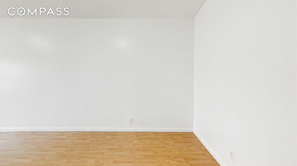 77th Street - Photo 14