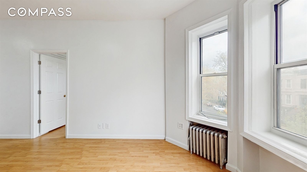 77th Street - Photo 20