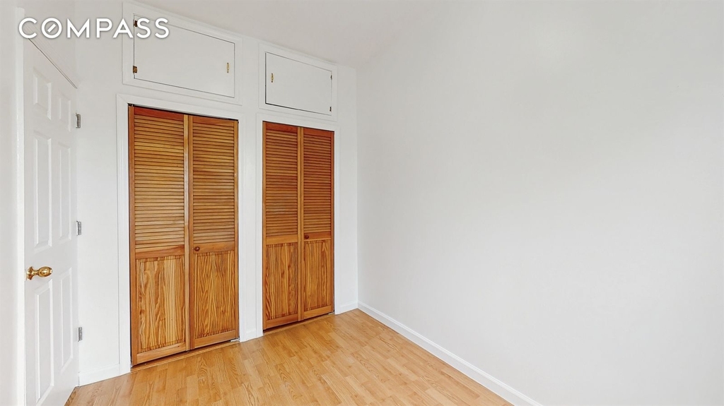 77th Street - Photo 17