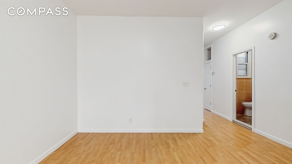 77th Street - Photo 13