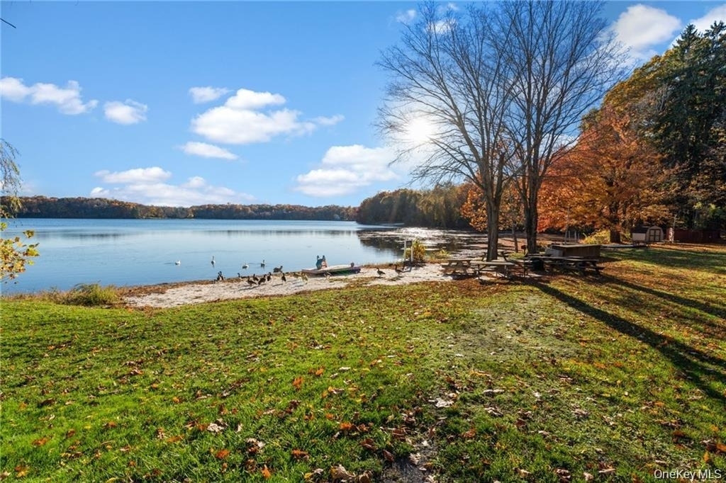 601 Chelsea Cove S - Photo 17