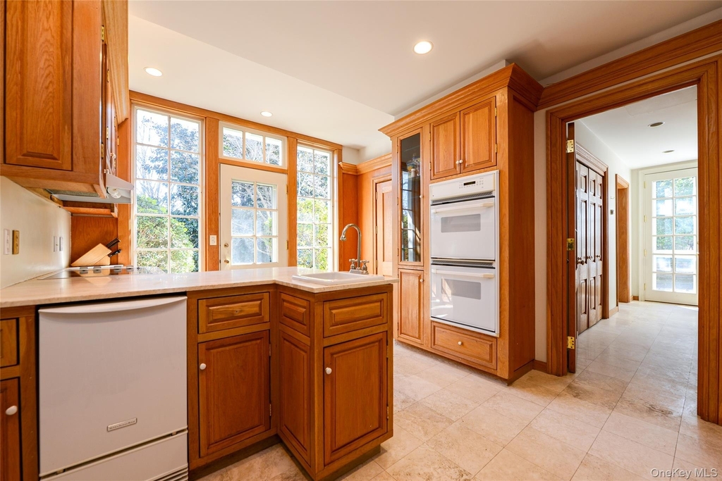 1 Pond Road - Photo 7