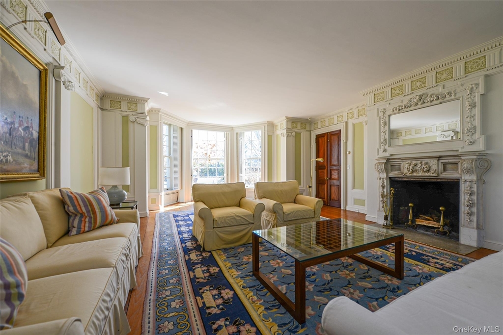 1 Pond Road - Photo 2