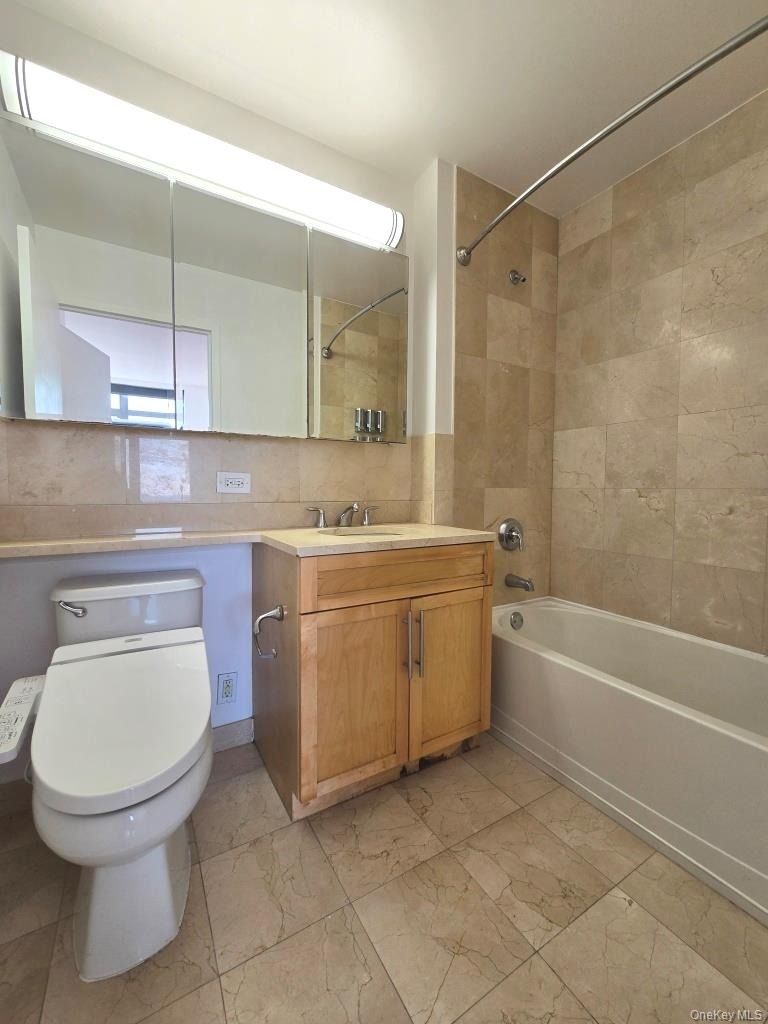 40-26 College Point Boulevard - Photo 9