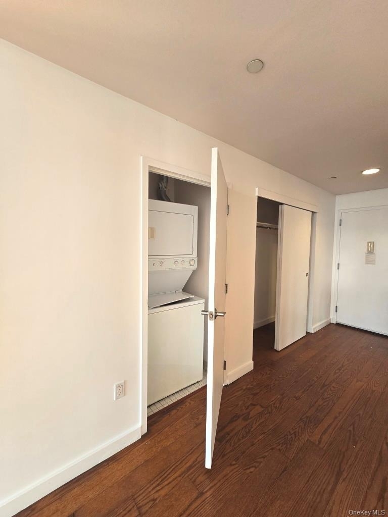 40-26 College Point Boulevard - Photo 6