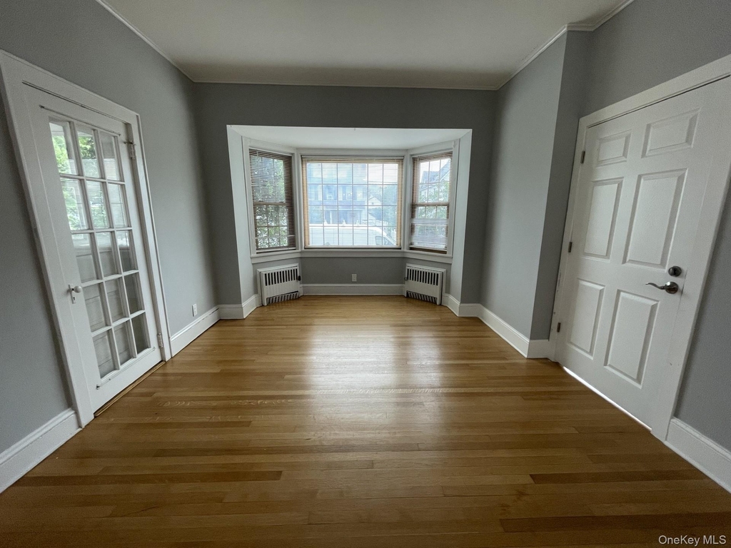 248 Denton Avenue - Photo 4