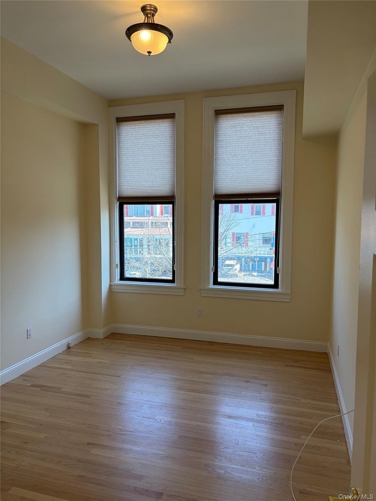 303 Main Street - Photo 6