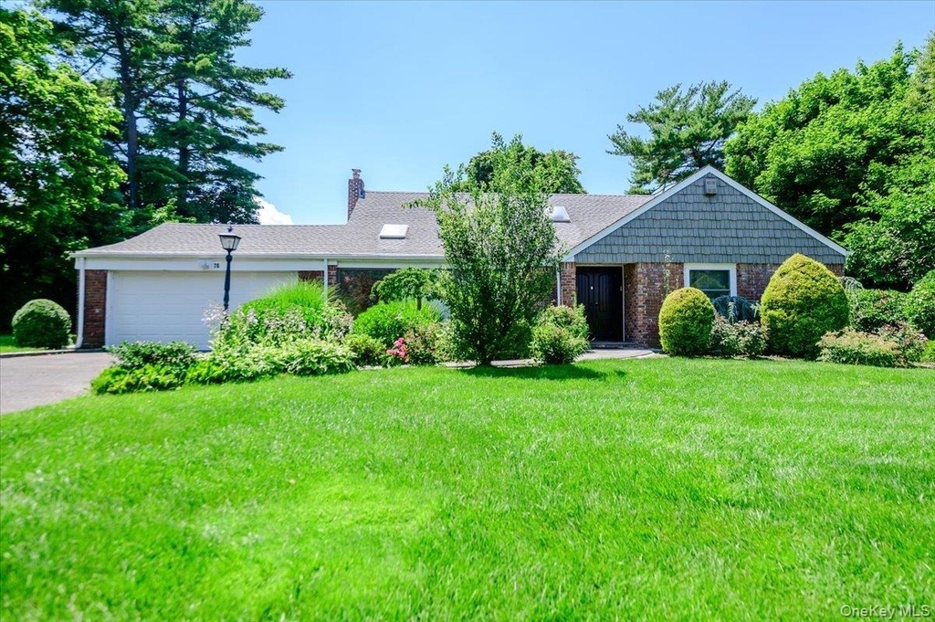 70 Longfellow Road - Photo 0