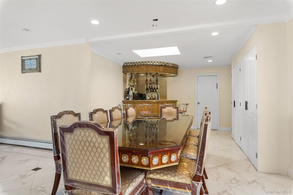 70 Longfellow Road - Photo 3
