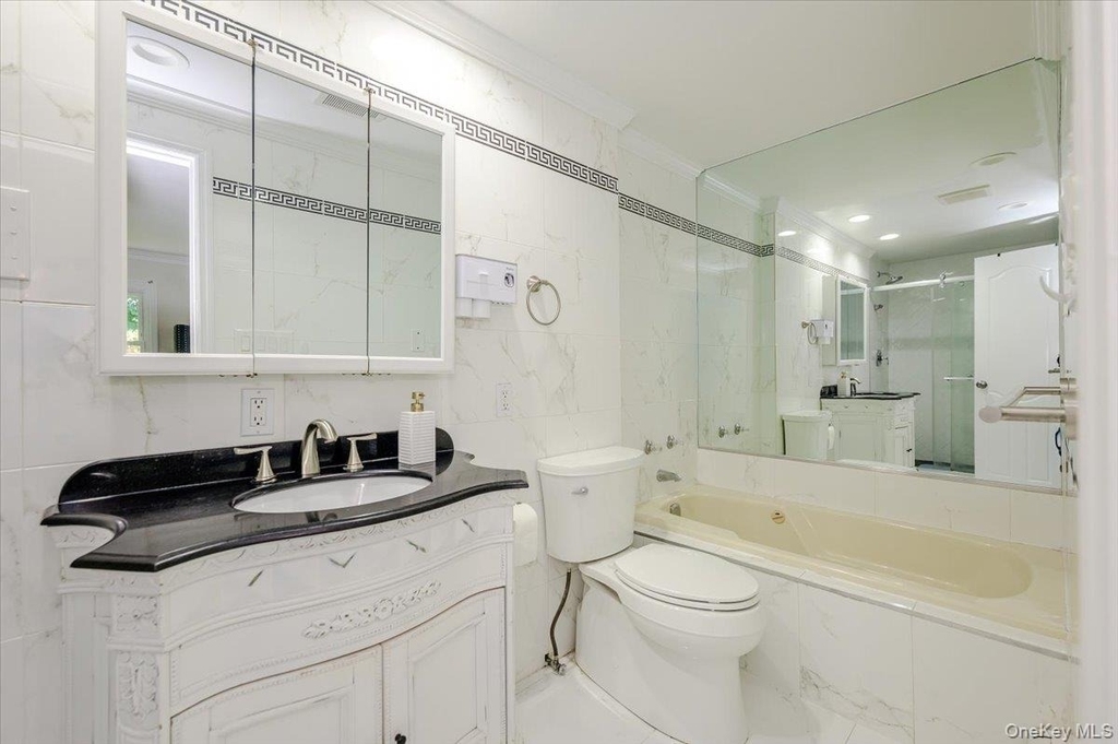 70 Longfellow Road - Photo 18