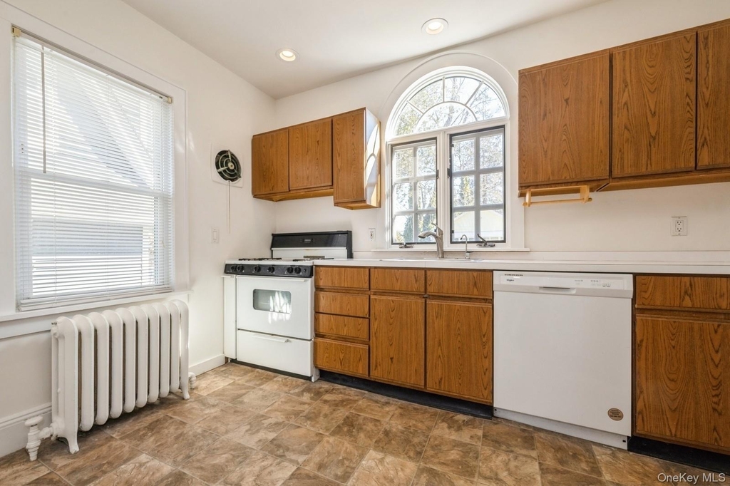 130 Soundview Road - Photo 13