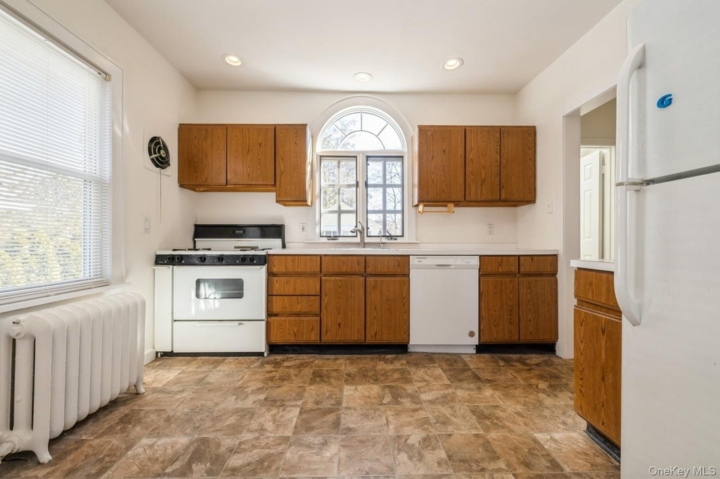 130 Soundview Road - Photo 12