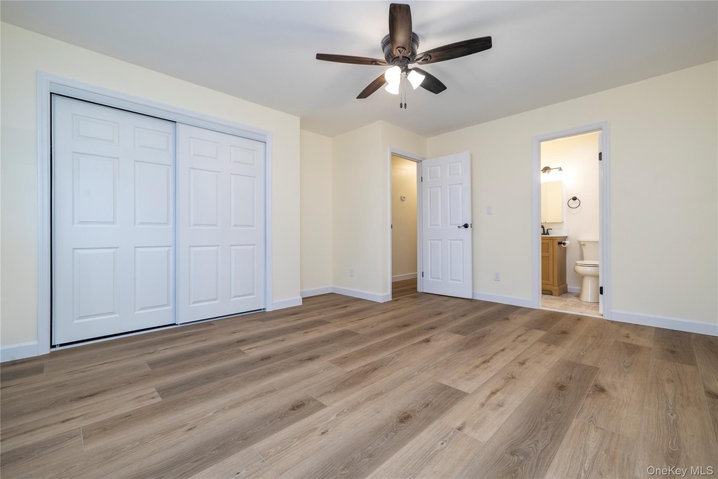 542 E Pine Street - Photo 13