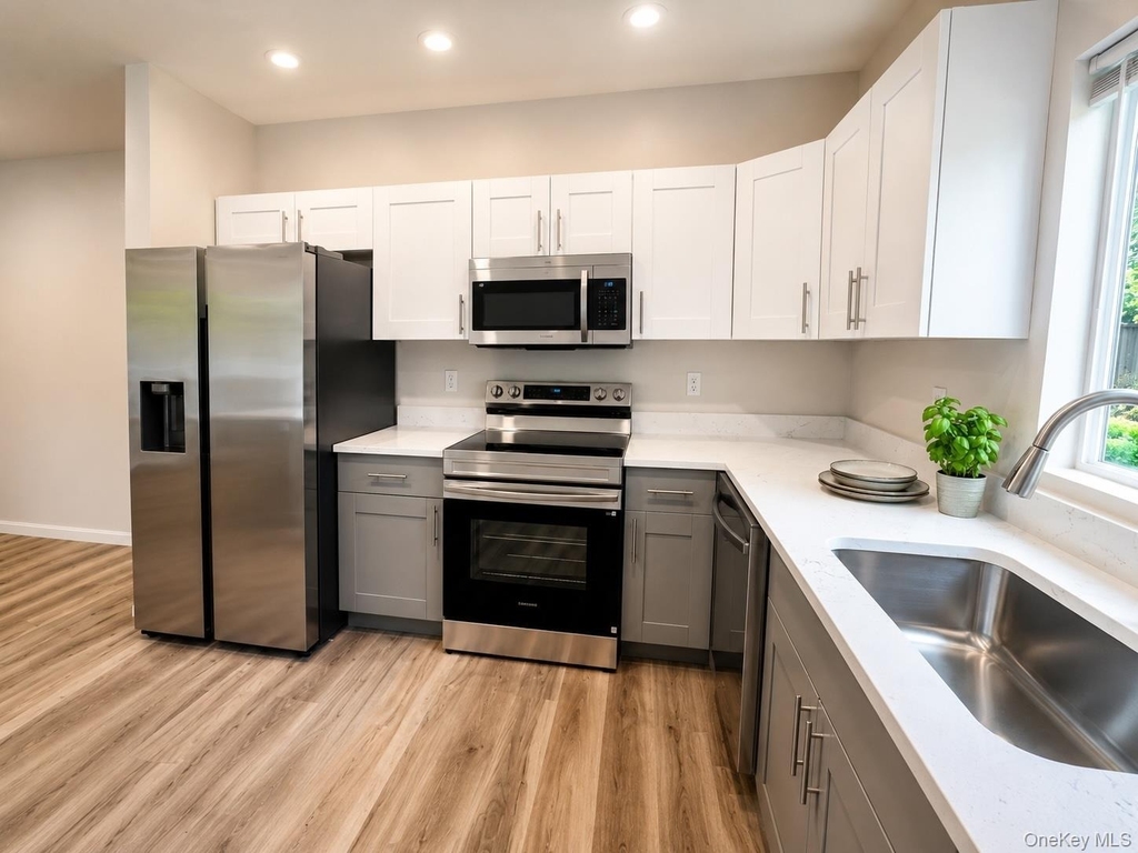 16 Dowd Street - Photo 3