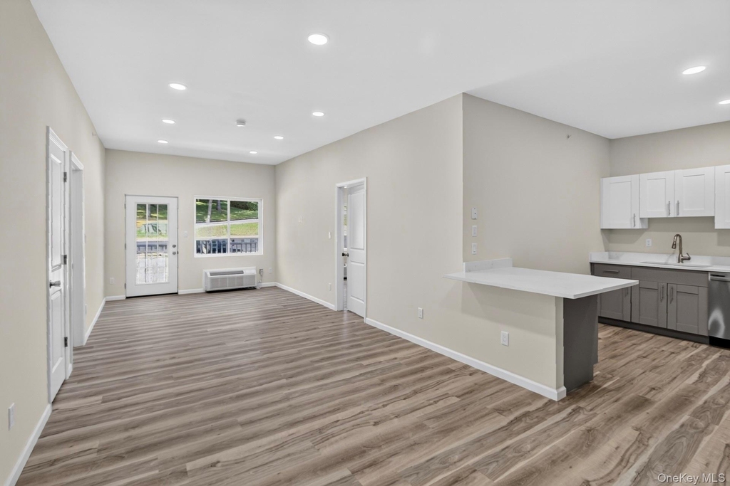 16 Dowd Street - Photo 7