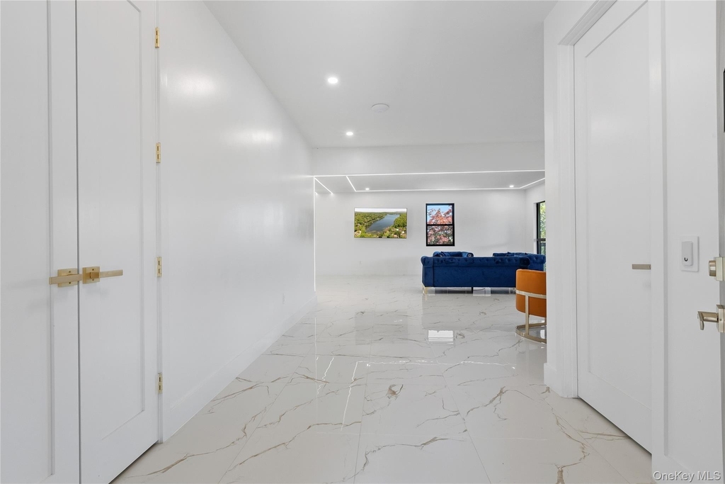 548 Lakes Road - Photo 11
