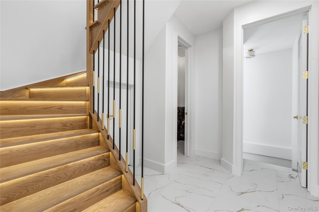 548 Lakes Road - Photo 22