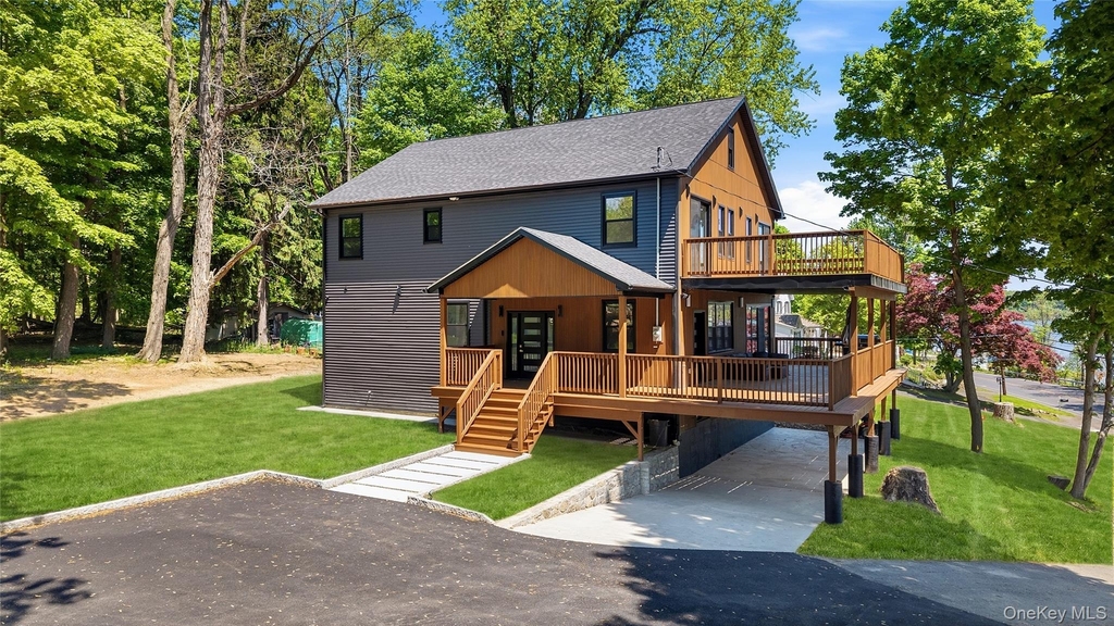 548 Lakes Road - Photo 0
