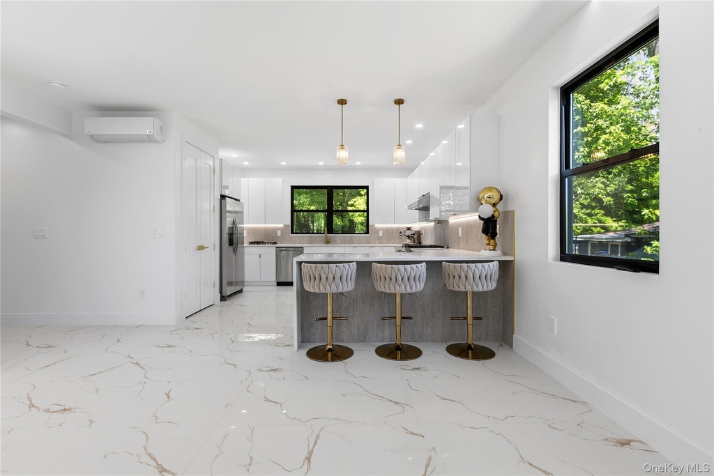 548 Lakes Road - Photo 18