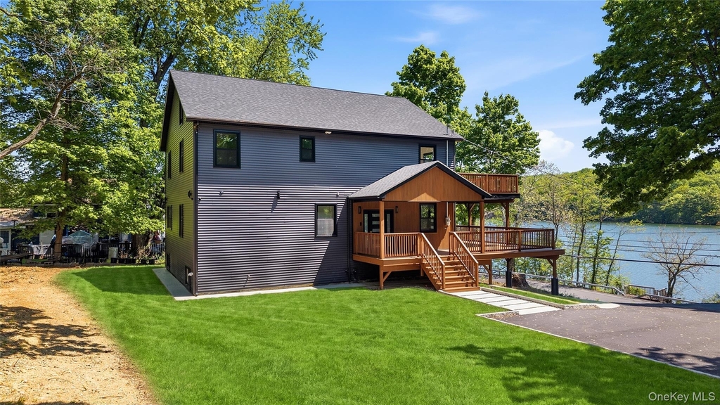 548 Lakes Road - Photo 1