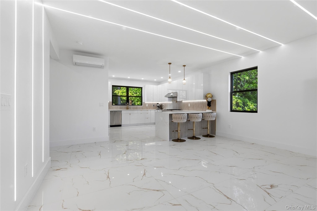 548 Lakes Road - Photo 17