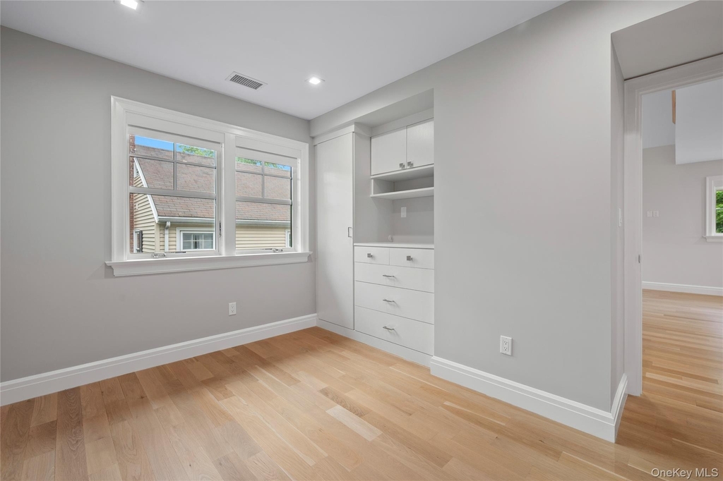 51 Wendt Avenue - Photo 3