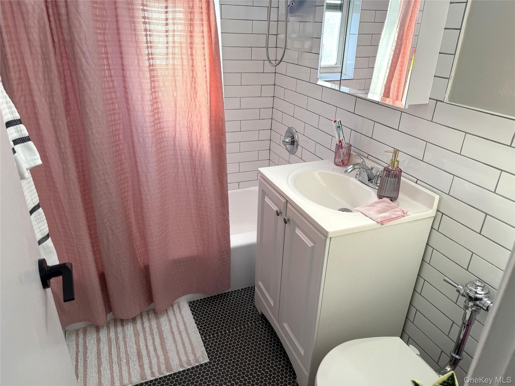52 Yonkers Terrace - Photo 8