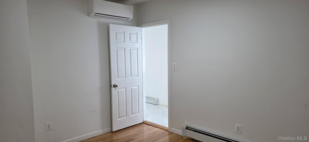 4557 149th Street - Photo 6