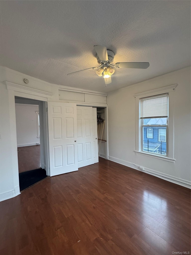 525 E 5th Street - Photo 4