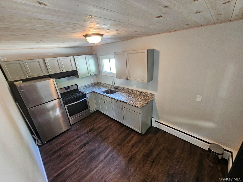 3 White Street - Photo 9
