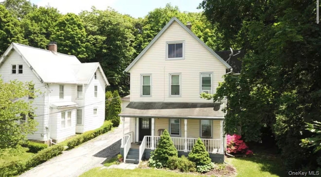 3 White Street - Photo 1