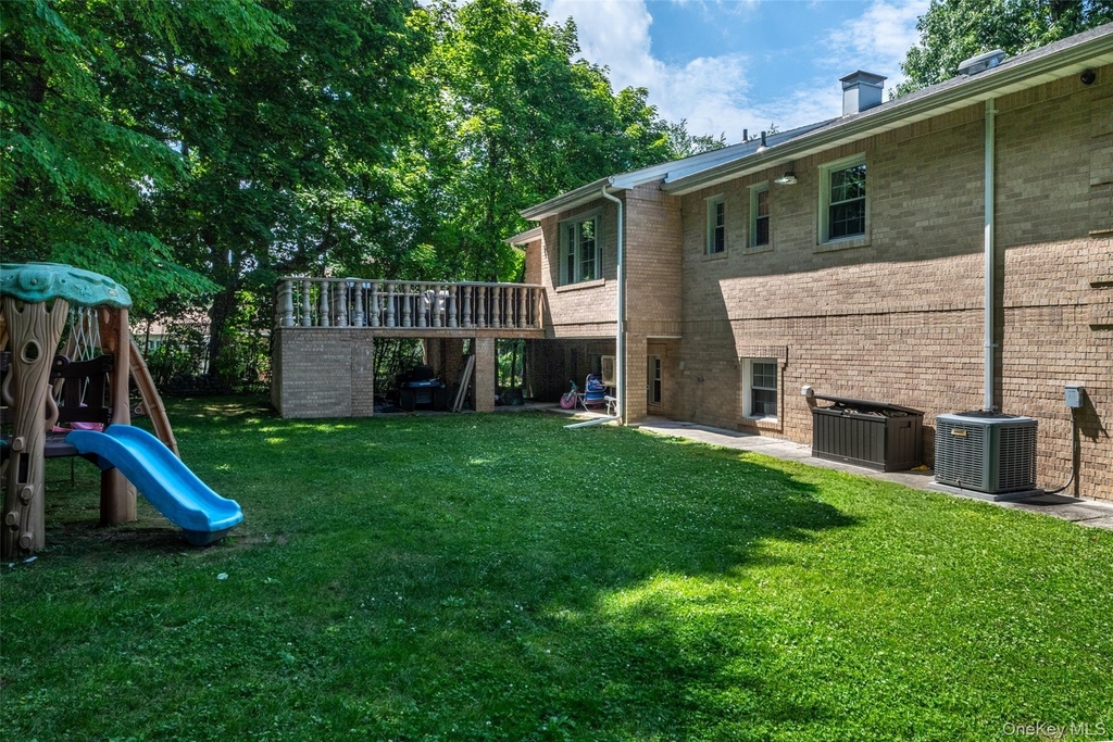 18 Carlyle Place - Photo 33