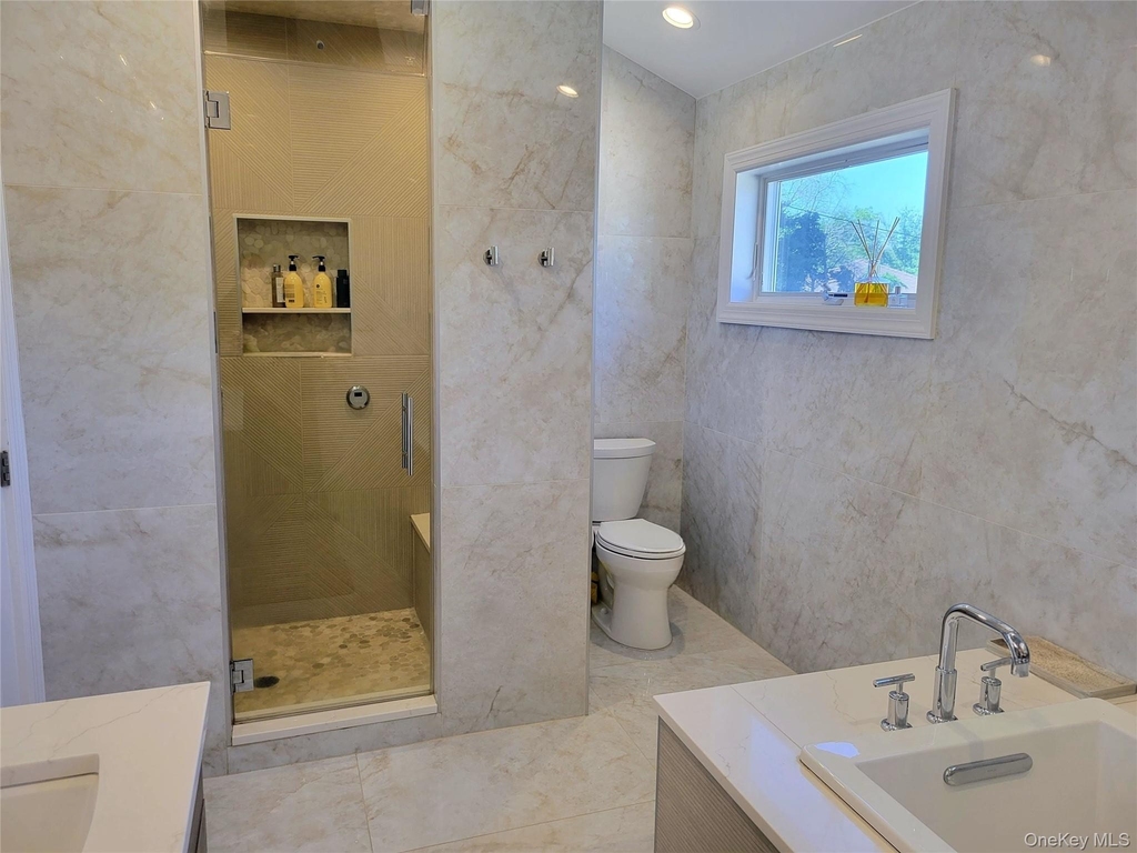 650 Prescott Place - Photo 16
