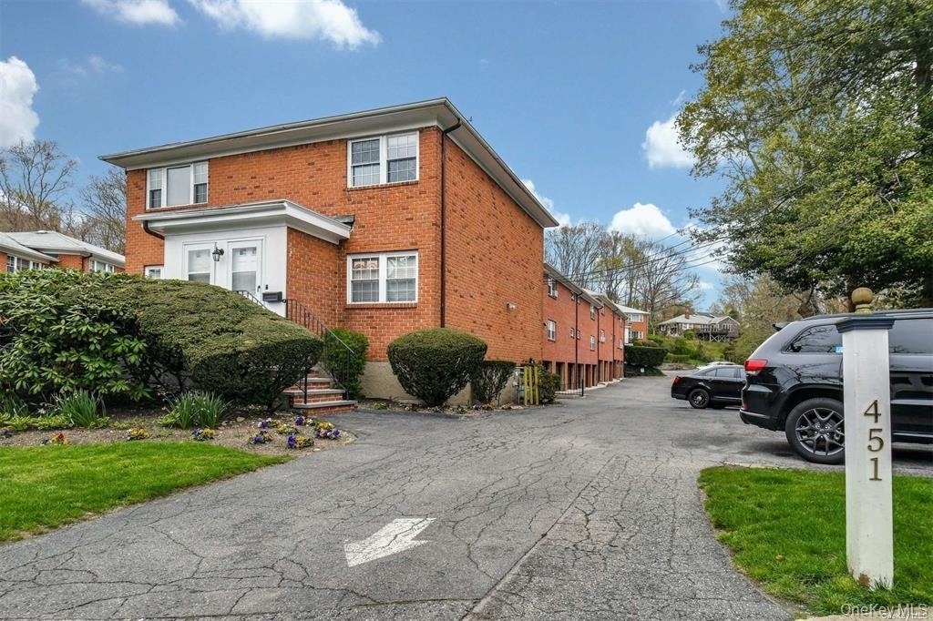 451 Main Street - Photo 4