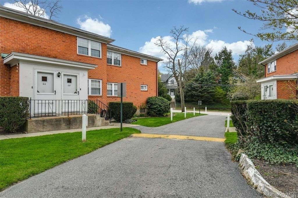 451 Main Street - Photo 2