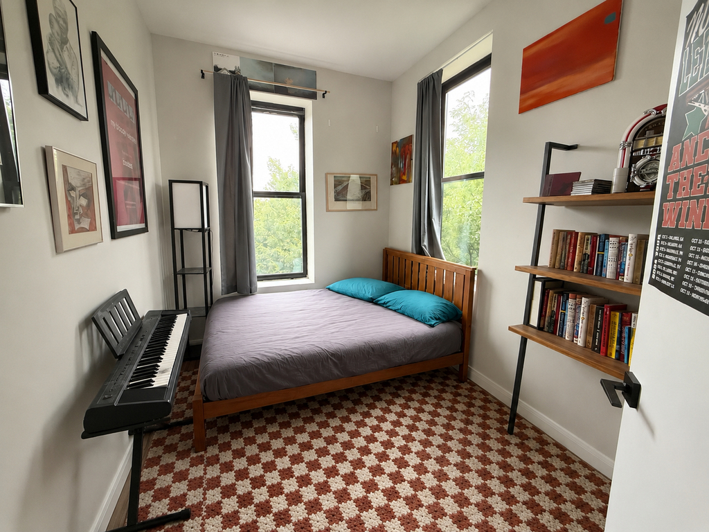 481 Evergreen Avenue - Photo 4