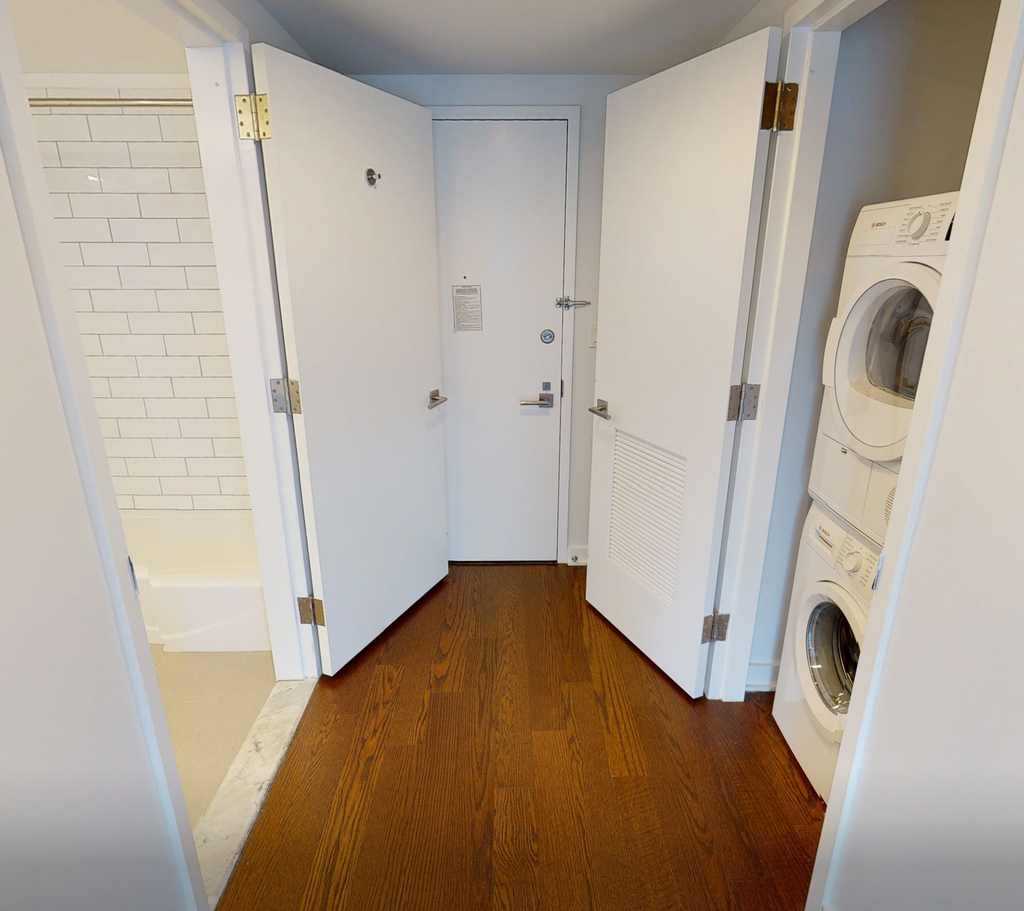 West 113th Street - Photo 1