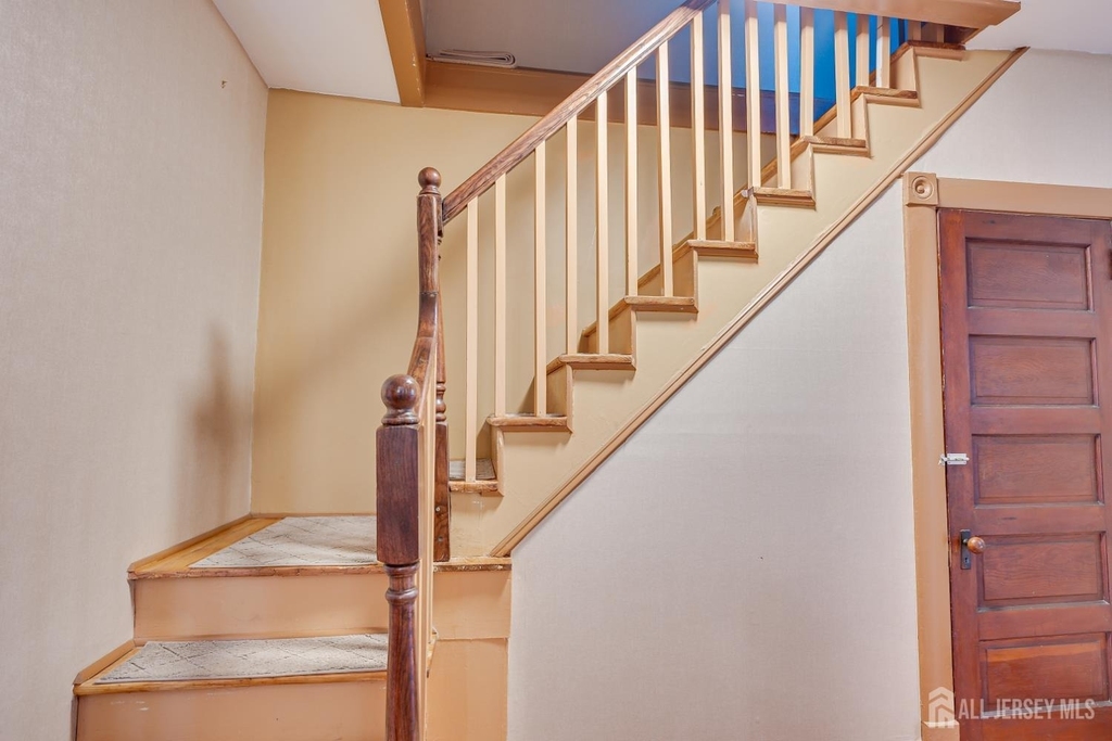 10 Jeff Street - Photo 21