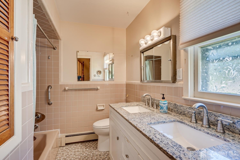 10 Jeff Street - Photo 24