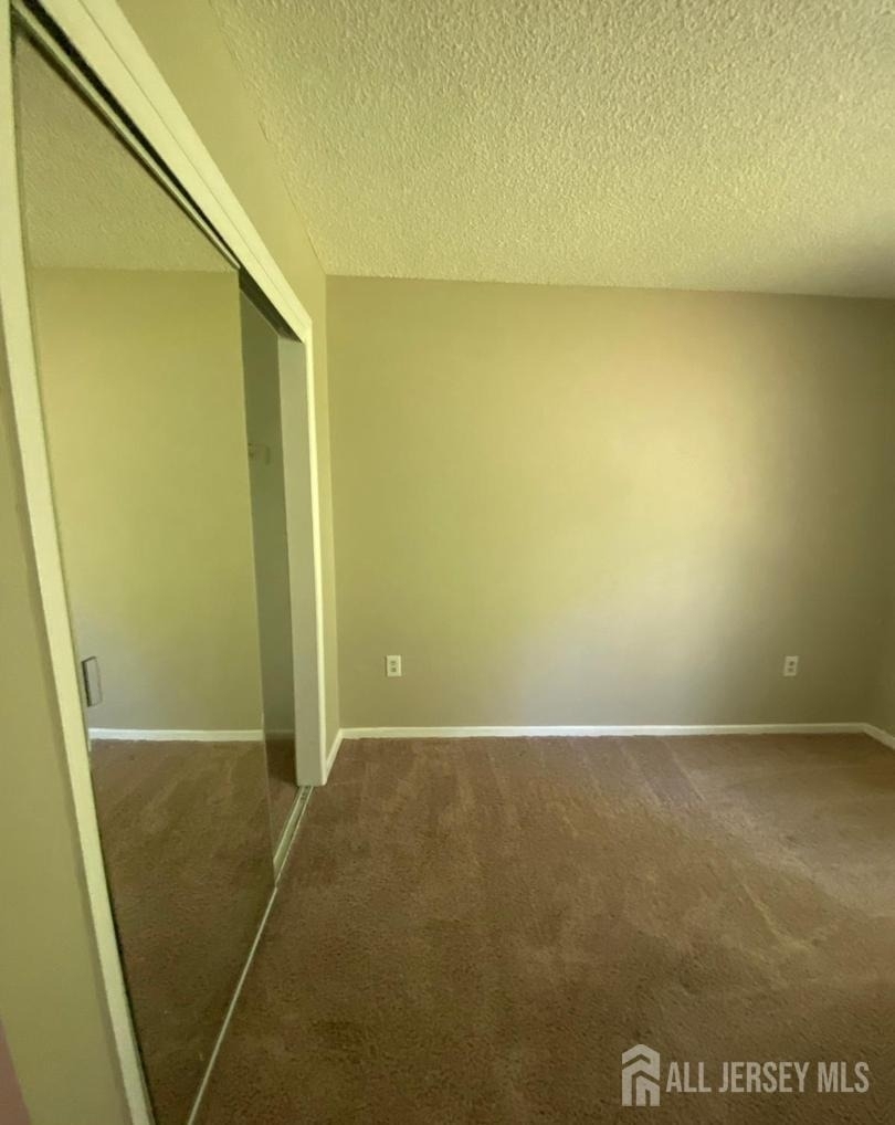 254 Hampshire Drive - Photo 7