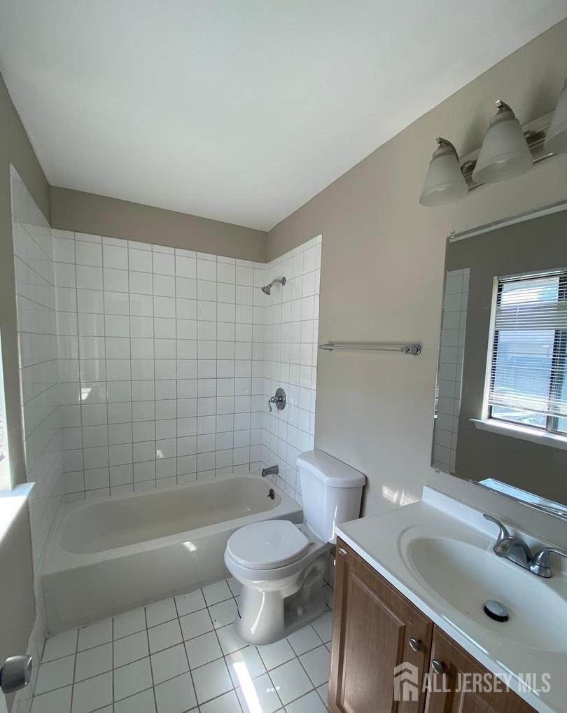 254 Hampshire Drive - Photo 10