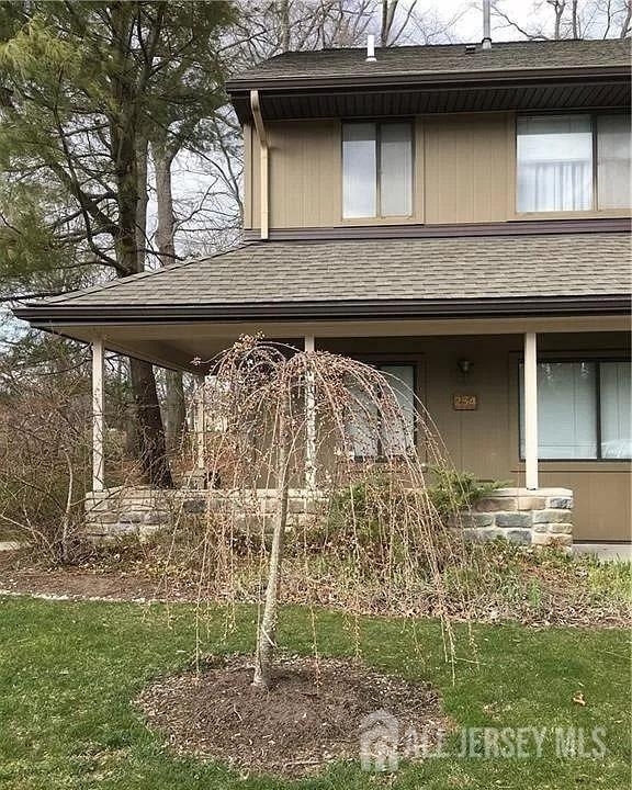 254 Hampshire Drive - Photo 0