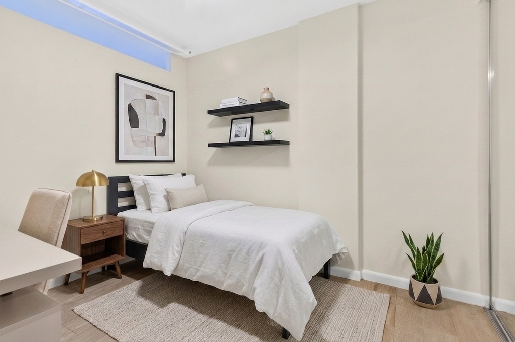 440 E 62nd Street - Photo 6