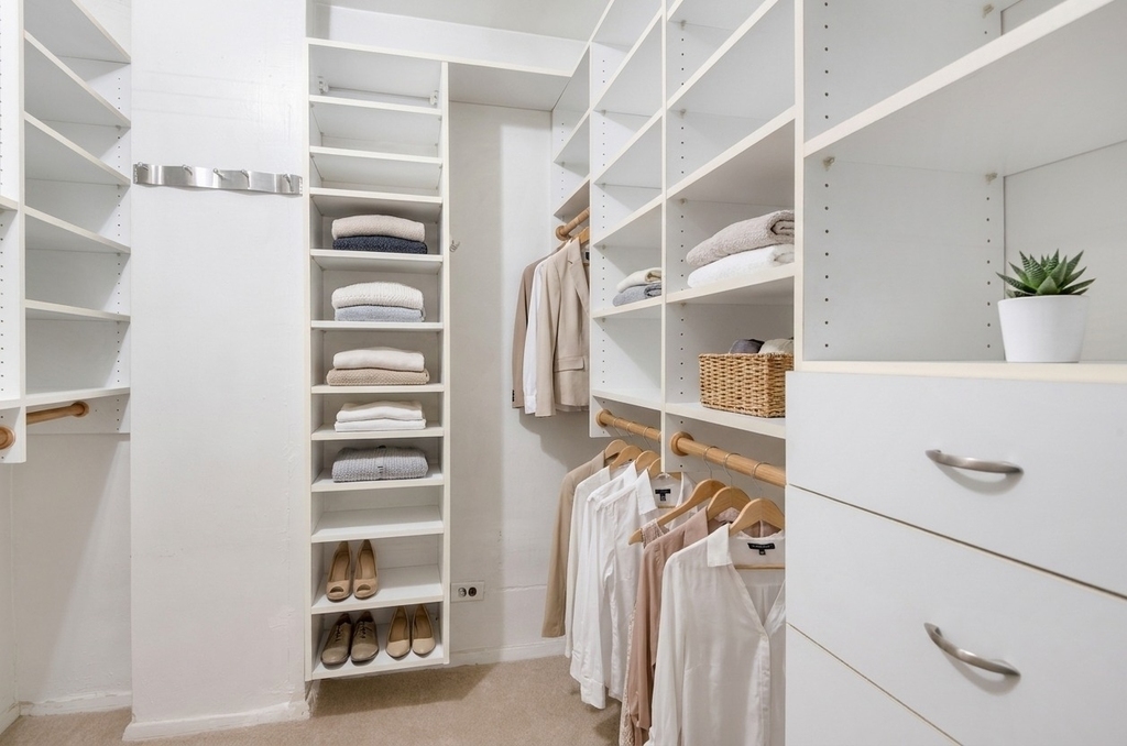 440 E 62nd Street - Photo 3