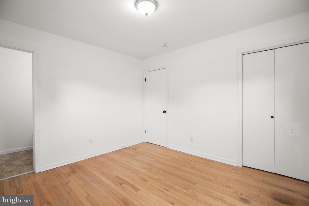803 Grafton Street - Photo 15