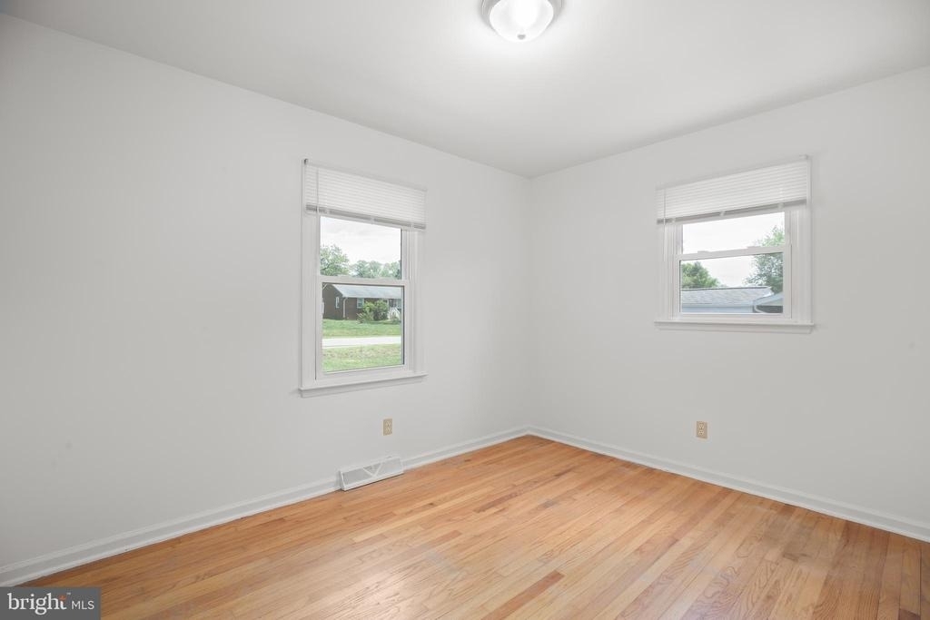 803 Grafton Street - Photo 17